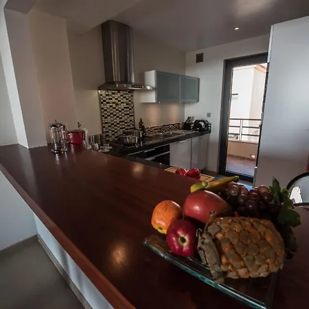 Apt. Arribas * Senhora da Luz